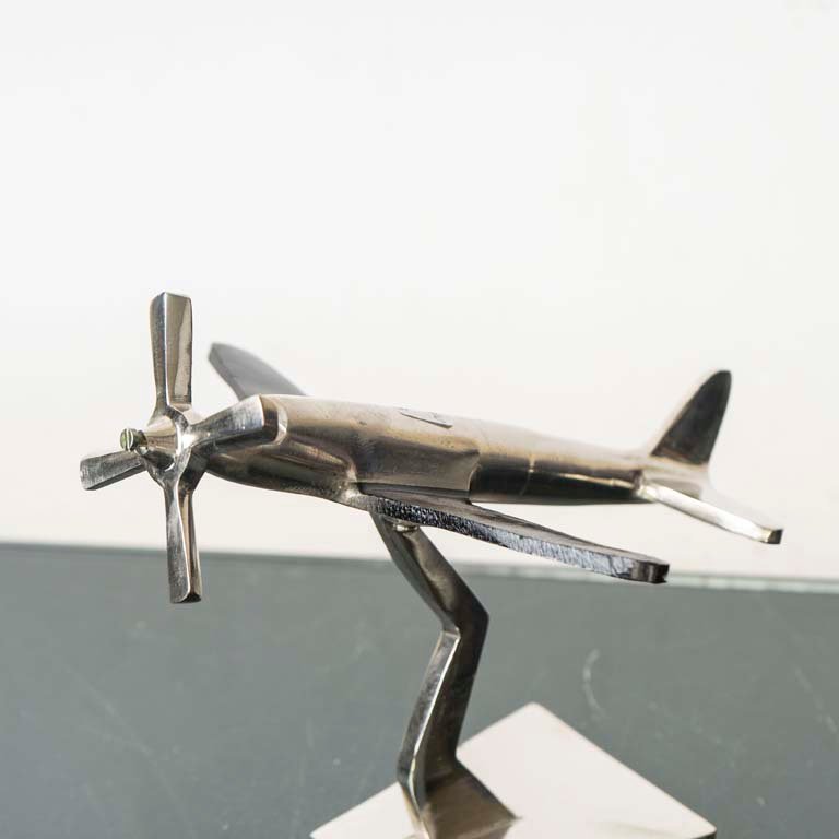 Item 2112538 - Image 1