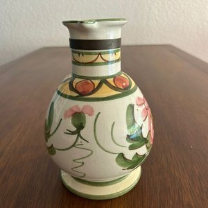 Jarra Antigua de Cerámica Esmaltada Artesanal con Diseño Floral - imagen 2
