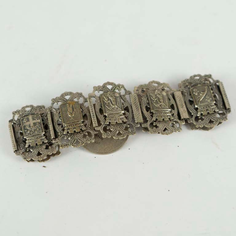 Item 2103754 - Image 1