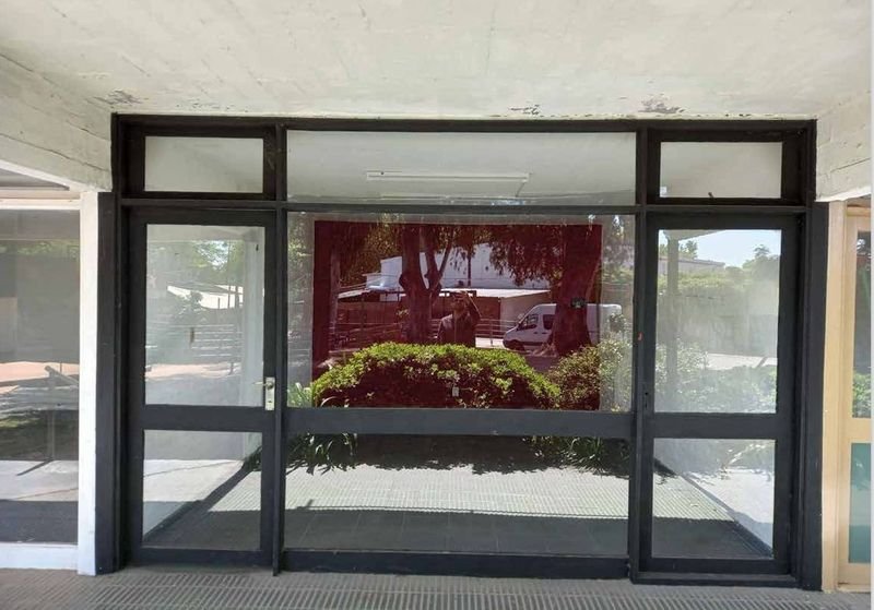 Item 893985 - Image 0