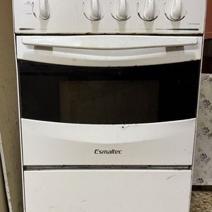 Lote anterior: Cocina Esmaltec Blanca 4 Hornallas con Encimera de Vidrio