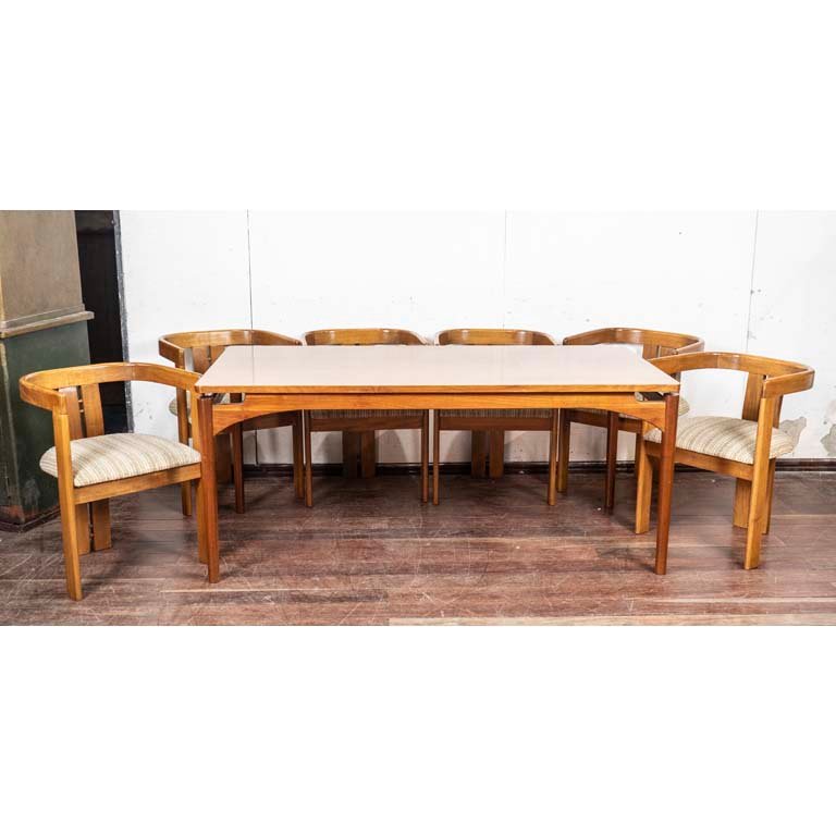 Item 2097557 - Image 0