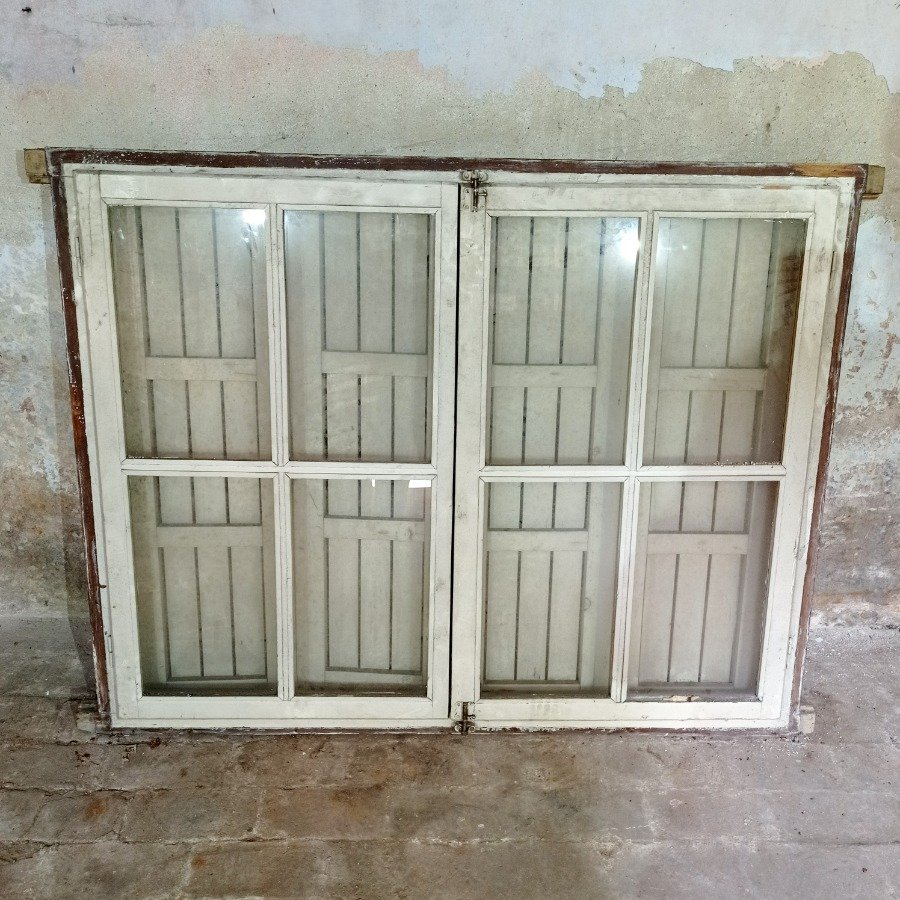 Item 18440 - Image 1