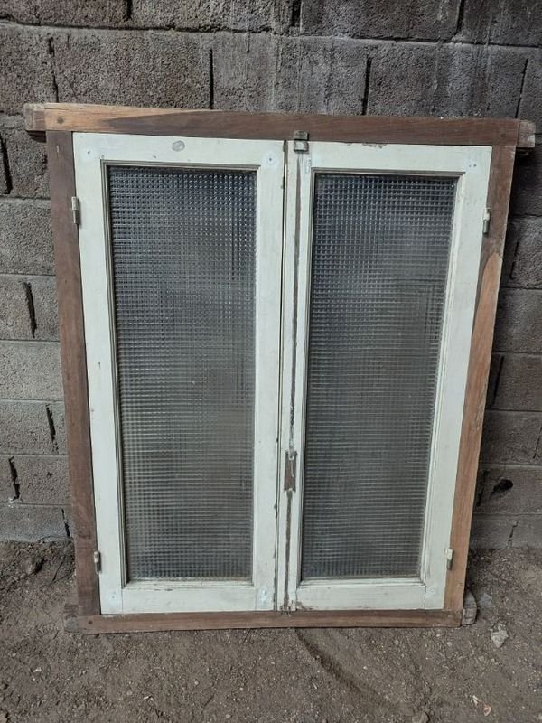 Item 900230 - Image 0