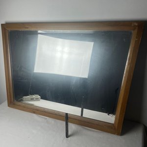 Lote anterior: Espejo Americano Rectangular con Marco de Madera y Biselado