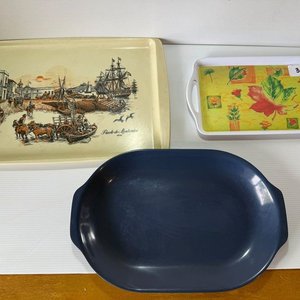 Set de 3 Fuentes de Melamina y Bandeja de Rattan - imagen 1