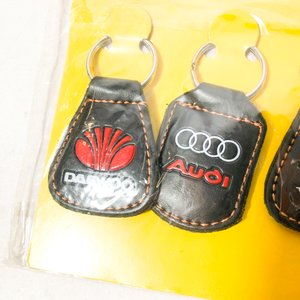 Llaveros de Cuero con Logos de Autos (48 Unidades) - imagen 5
