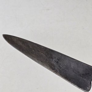 Cuchillo Criollo Franz Wenk con Vaina de Cuero y Detalles en Plata y Oro - imagen 4