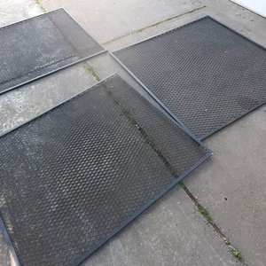 Lote siguiente: Lote de 3 Rejas de Ventana Metálicas Desplegadas