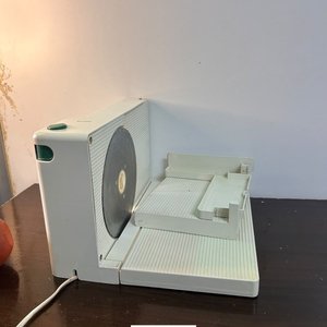 Cortadora de Fiambre Eléctrica Blanca - imagen 3