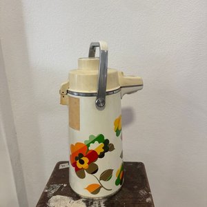 Termo Metálico Estampado con Flores - imagen 1