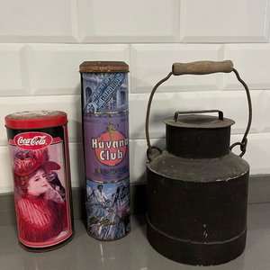 Lote anterior: Lote de Latas Decorativas y Tacho Metálico Estilo Vintage