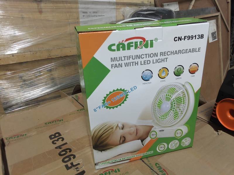 Ventilador Multifunción Recargable Cafini con Luz LED