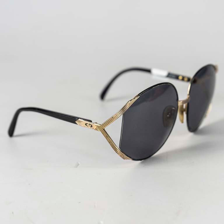 Item 2109834 - Image 1