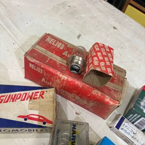 Lotes de Lámparas y Bombillas para Automóviles - imagen 8