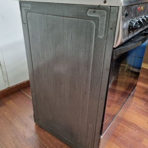 Cocina a Gas y Eléctrica Acero Inoxidable con Horno y 4 Hornallas - imagen 5