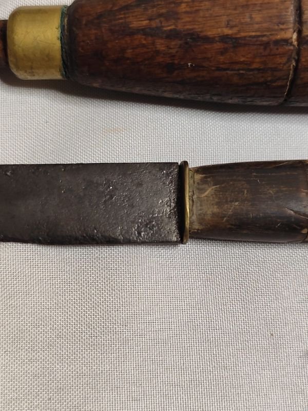 Cuchillo Artesanal con Sable Fino y Estilete Antiguo - imagen 2