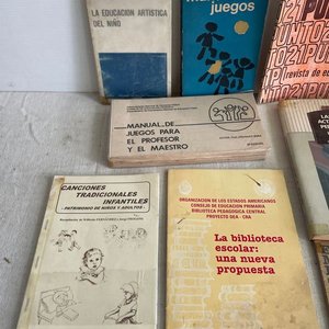 Lote de Libros Pedagógicos Infantiles: Manual del Profesor, Canciones, Juegos y Artes - imagen 1