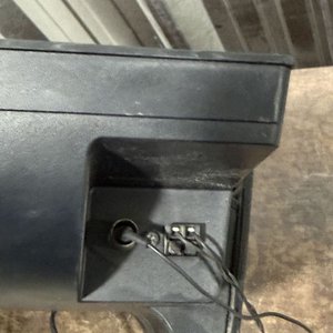 Equipo de Música Panasonic SC-HC27 con Control Remoto - imagen 2