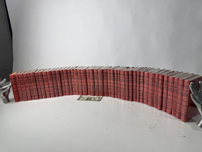Lote anterior: Colección de libros históricos en español