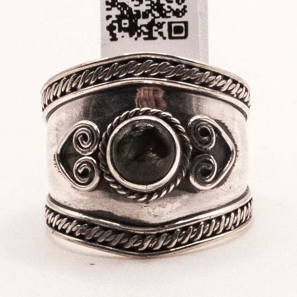 Anillo de Plata con Piedra Oscura - imagen 1