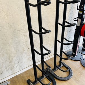 Dos Racks de Hierro Ziva para Medicine Ball y Soporte Adicional - imagen 2
