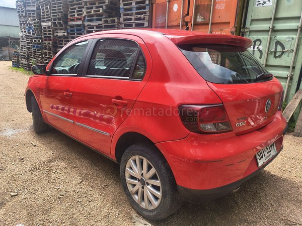 Volkswagen Gol Rojo 2012 - imagen 1