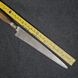 Cuchillo antiguo con rastro de cuño y cabo original - imagen 6