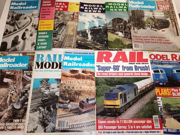 Colección de revistas sobre ferromodelismo en inglés - imagen 3