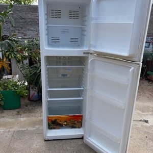 Heladera con Freezer Blanca Funcionado - imagen 3