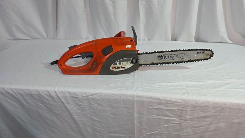 Motosierra Eléctrica Oleo Mac con Espada de 14 Pulgadas