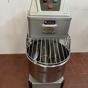 Amasadora Profesional Lundar 20 Lts - Poco Uso - imagen 1
