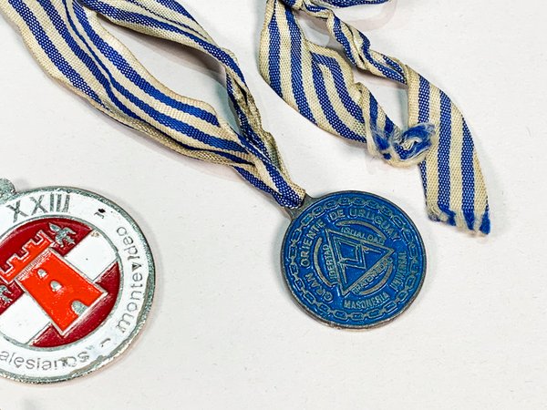 Colección de Medallas y Pines Diversos - imagen 4