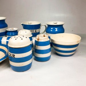 Conjunto de Porcelana Inglesa Blanca y Celeste: Frascos, Bowls, Saleros y Más - imagen 4