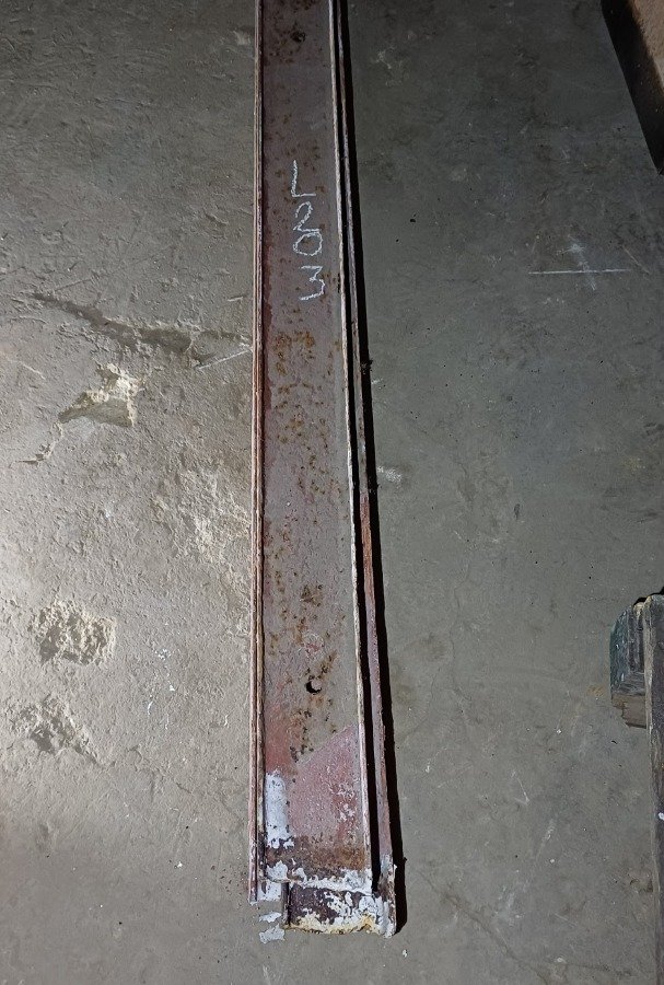 Item 16871 - Image 2