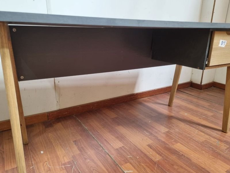 Escritorio con Cajón en Madera - imagen 5