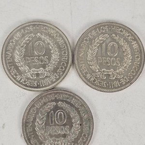 3 Monedas de Plata "El Gaucho" República Oriental del Uruguay 1961 - imagen 2