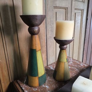 Centro de Mesa Decorativo con Velas y Candelabros de Madera - imagen 3