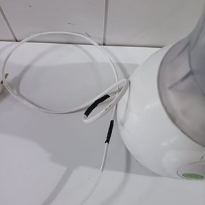 Licuadora Remington Blanca y Verde con Jarra de Plástico - imagen 4