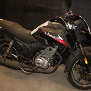 Lote siguiente: Motocicleta Zanella 150cc Negra