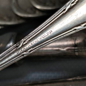Conjunto Wolff de 56 Cubiertos de Plata Alpaca: Piezas de Servir, Cuchillos, Tenedores y Cucharas - imagen 15