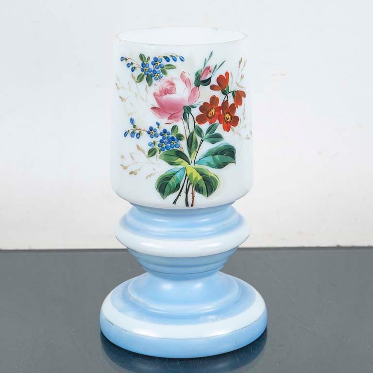 Lote anterior: Potiche de opalina con pintura floral
