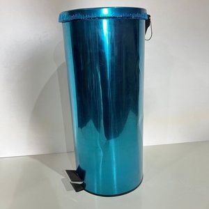 Lote siguiente: Papelera Grande Metálica Azul con Pedal, 30 Litros, 65 cm