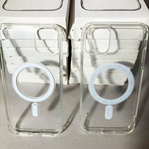 Veinte Fundas Transparentes para iPhone 11 y un Insectocutor Negro - imagen 3