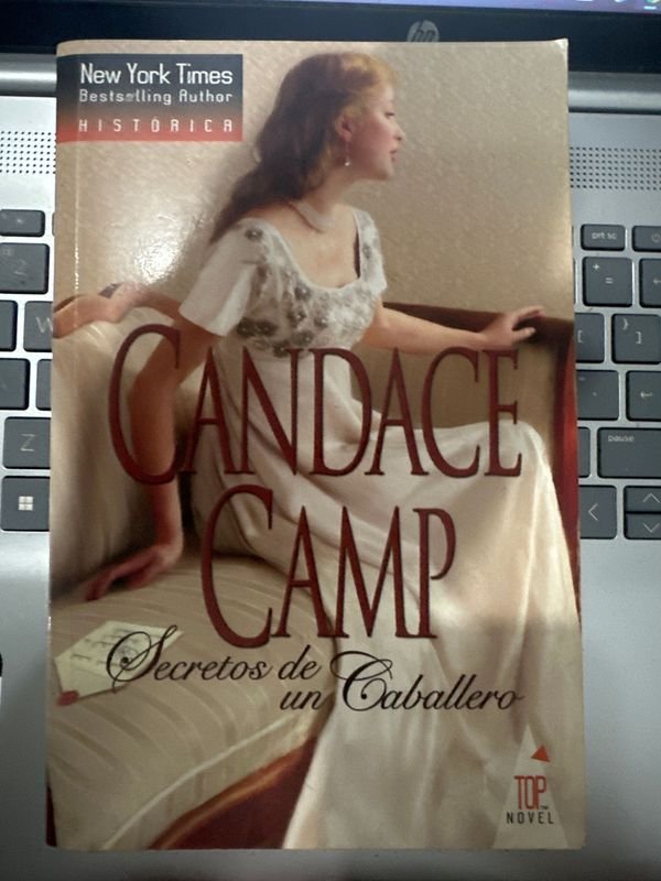 Libro "Secretos de un Caballero" de Candace Camp