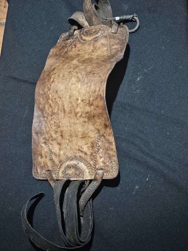 Protector de Cuero para Pierna de Jinete
