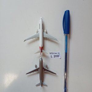 Lote de 2 Aviones a Escala Herpa: Airbus A319 Trans-Canada y Boeing 737-800 Qantas - imagen 4