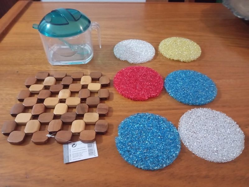 Posa fuente, posavasos y azucarero decorativos - imagen 3