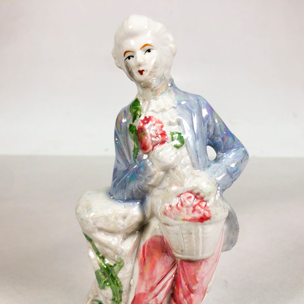 Figurina de porcelana de dama brillante - imagen 2
