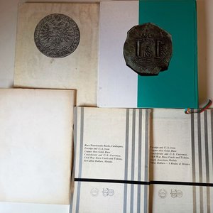 Lote de 5 catálogos numismáticos: Americanos (años 60s), Suizo (1994), Alemán (1996) - imagen 7